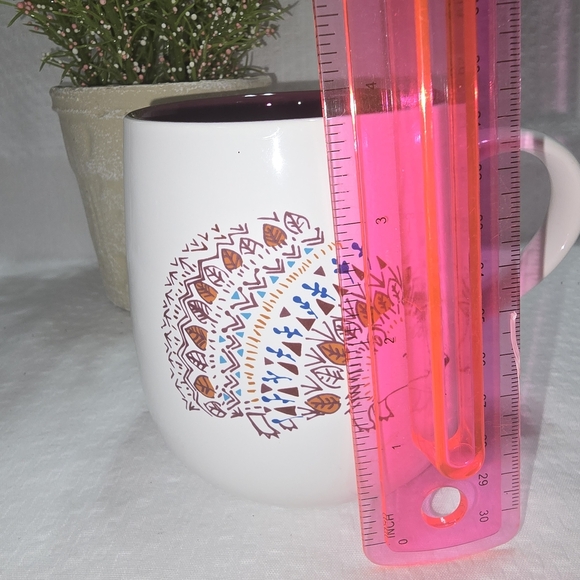 Caribou Coffee Hedgehog Design White Ceramic Mug 2015 - Picture 6 of 6